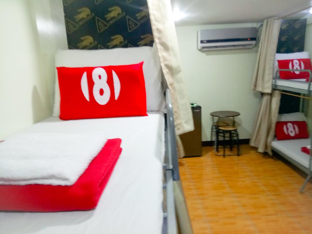 8Hostel Manila Exterior foto