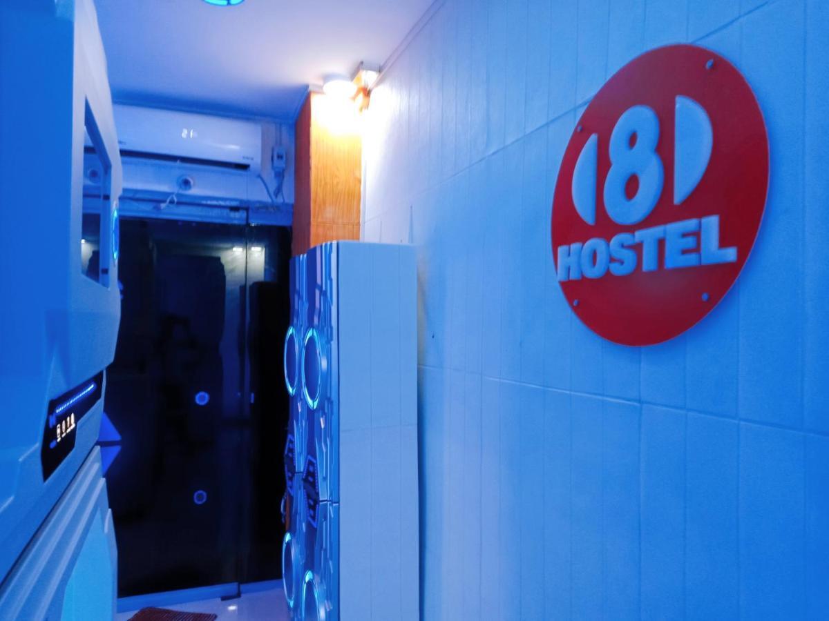 8Hostel Manila Exterior foto